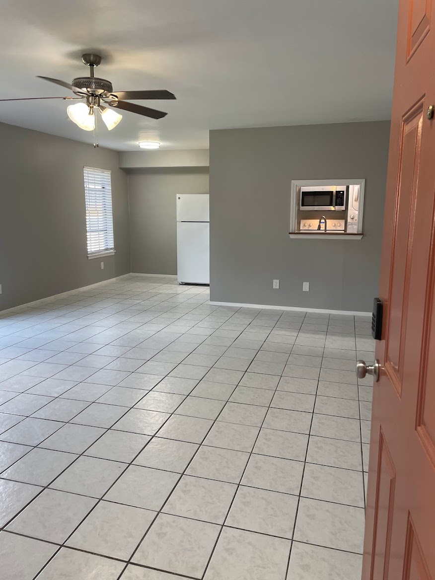 2307 South Austin Street - 16